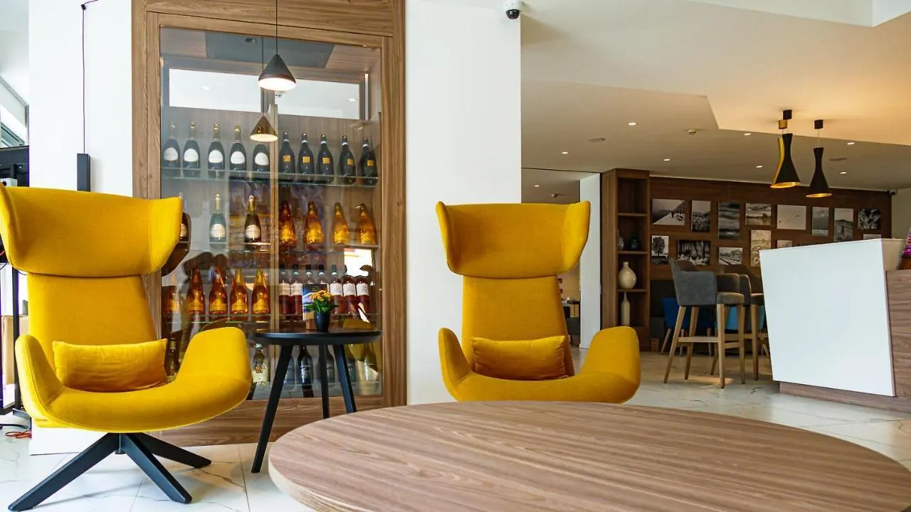 Solho Hotel Bardolino 4*,